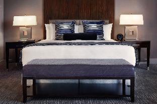 Deluxe King Room City View