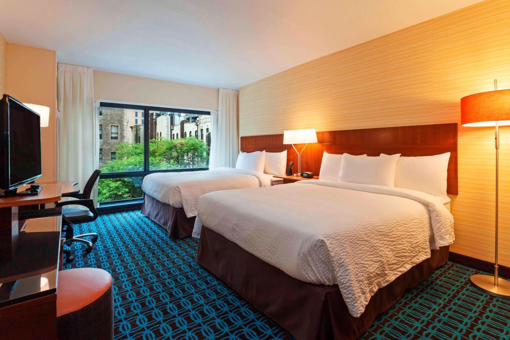 Queen Room Two Queen Beds Roll Shower Mobility Hearing Accessible