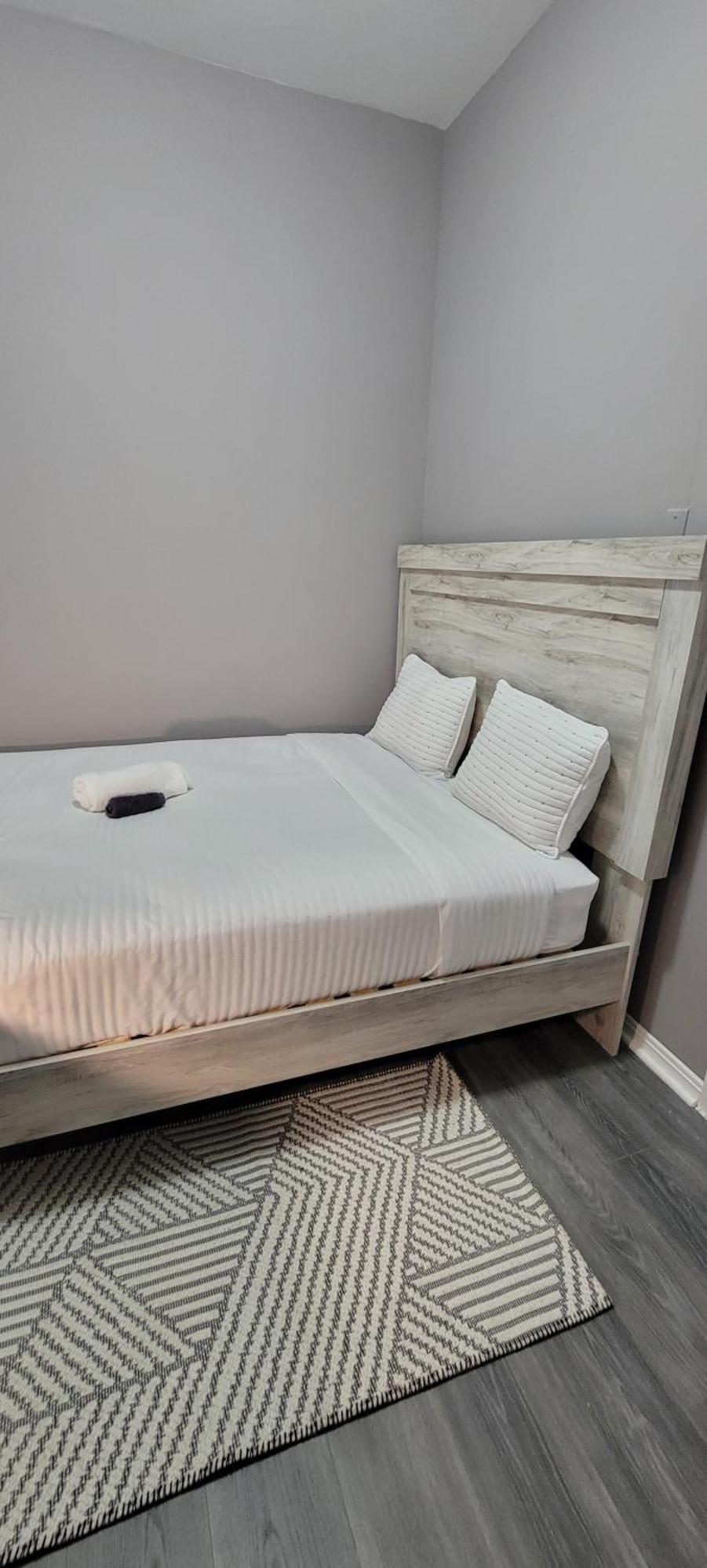 Three-Bedroom Deluxe Apartment