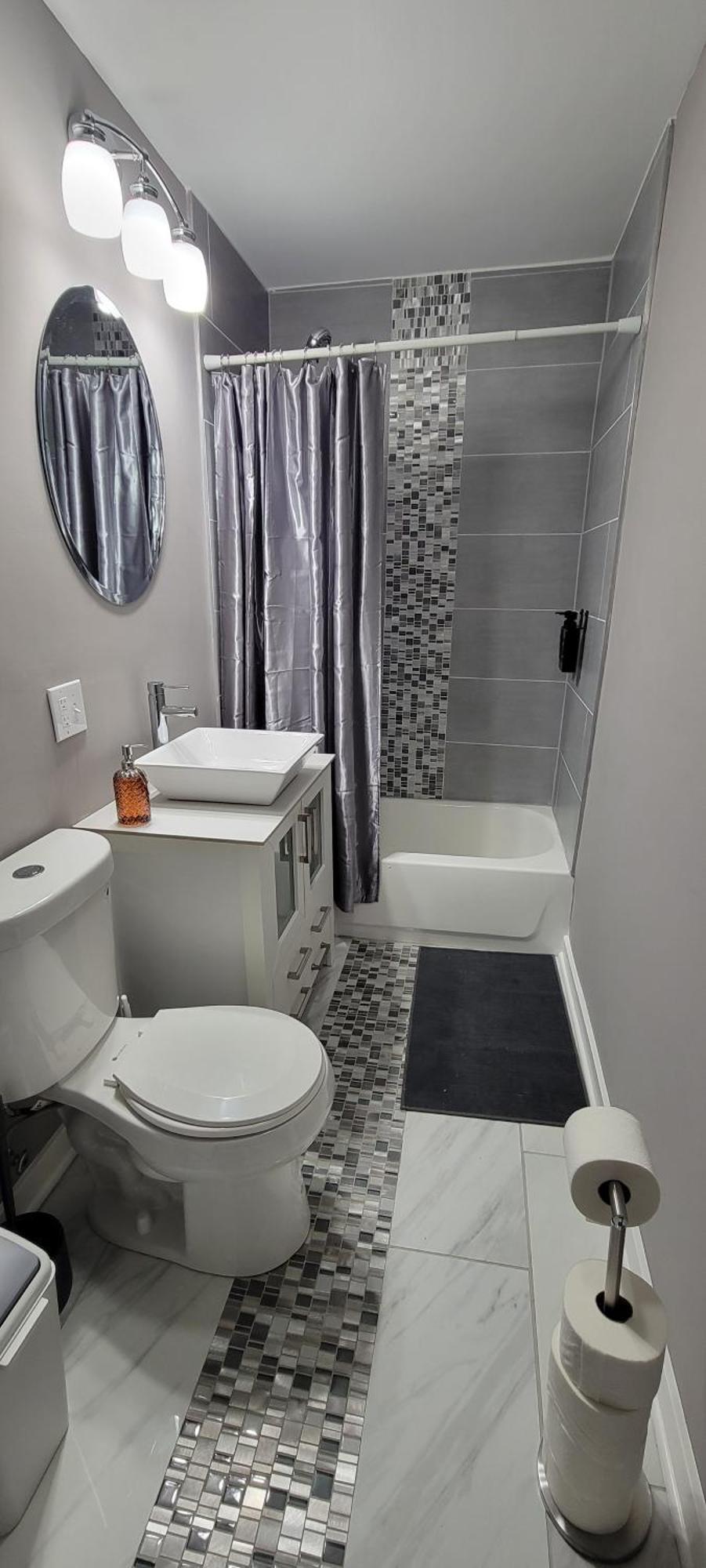Three-Bedroom Deluxe Apartment