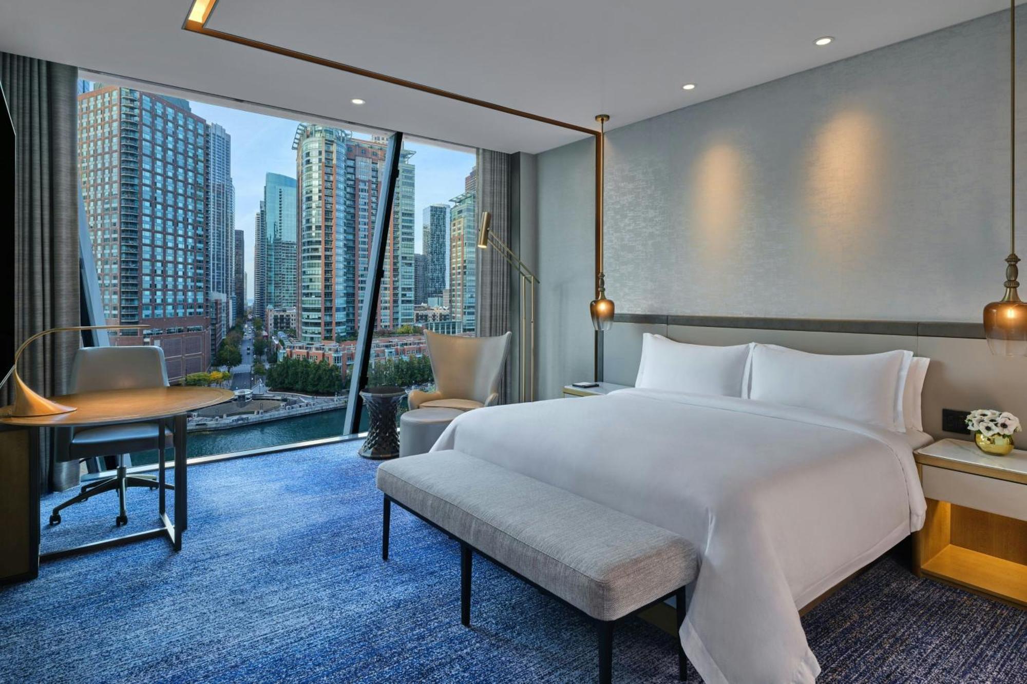 Grand Deluxe King Room River View
