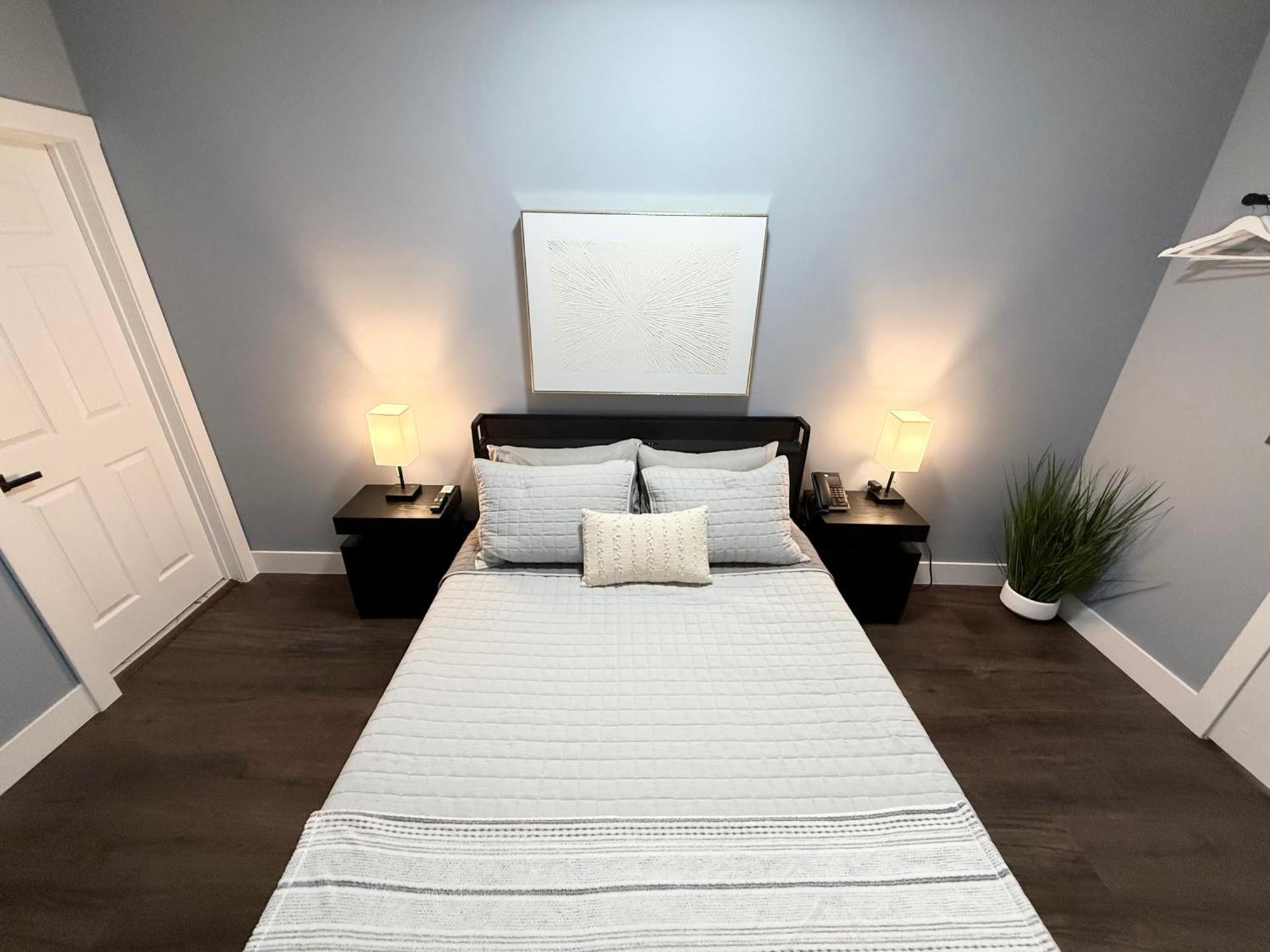 Double Room Private Bathroom