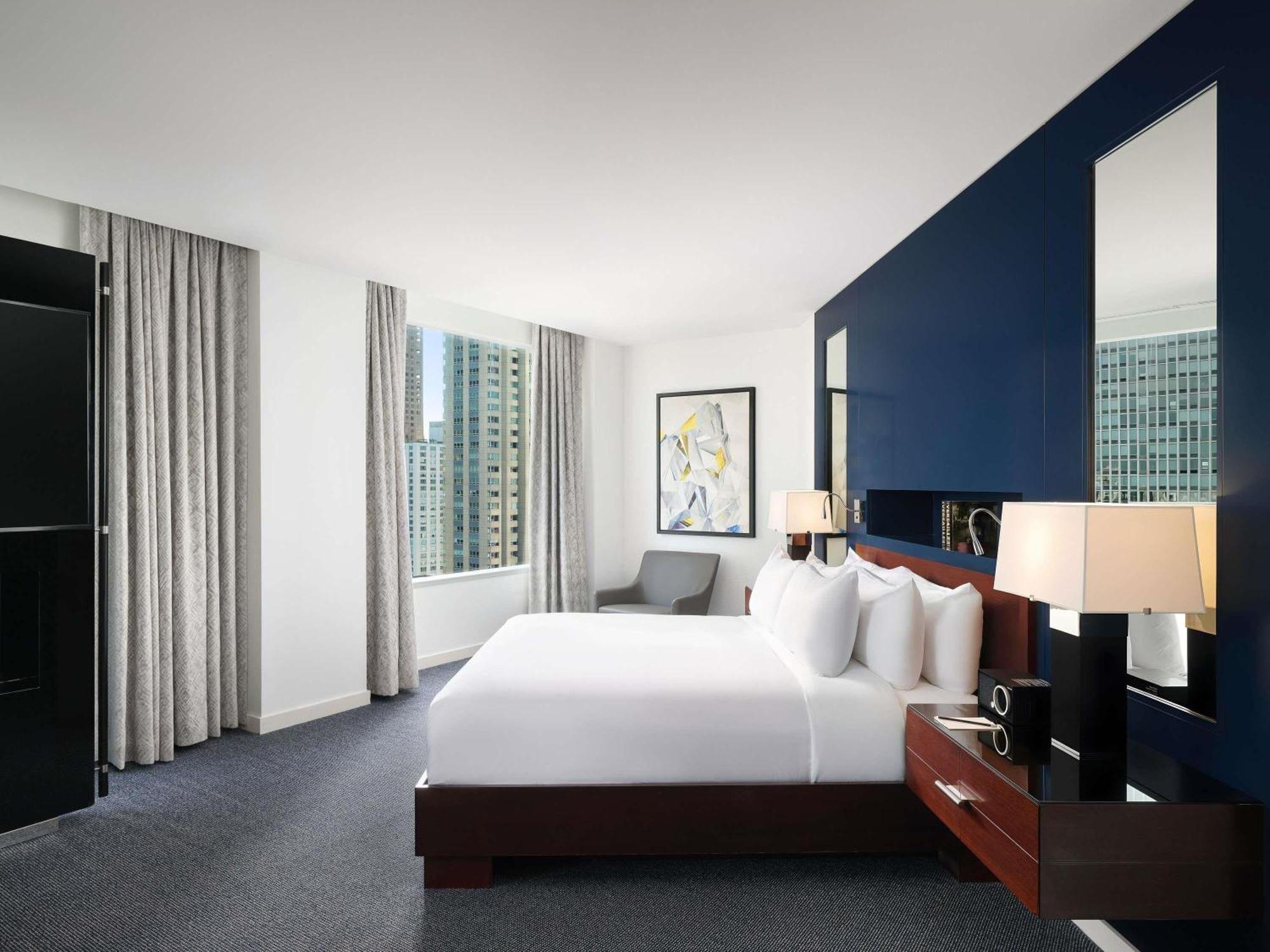 Presidential King Suite One King Bed One Sofa Bed Corner Suite