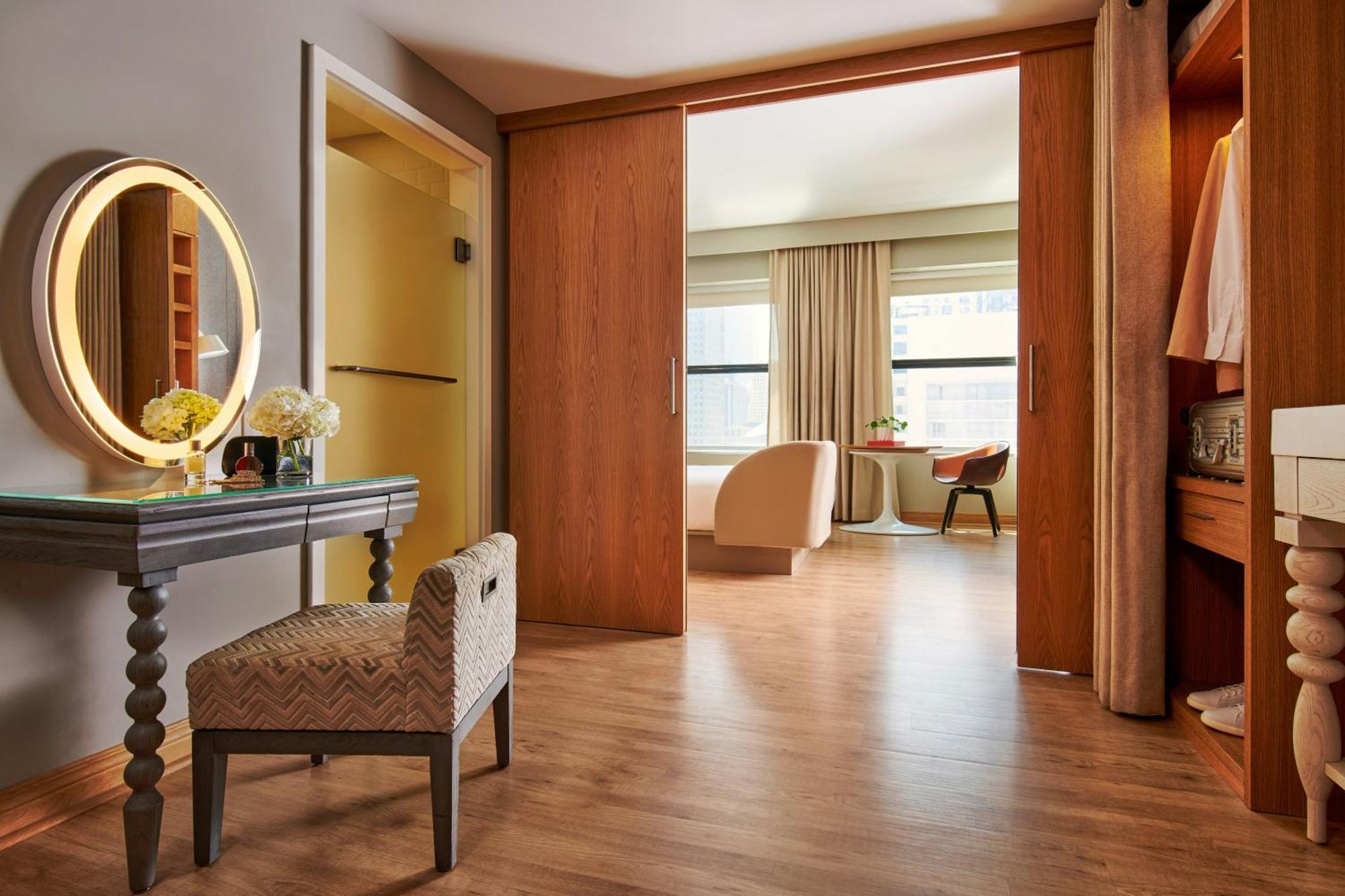 One-Bedroom Suite