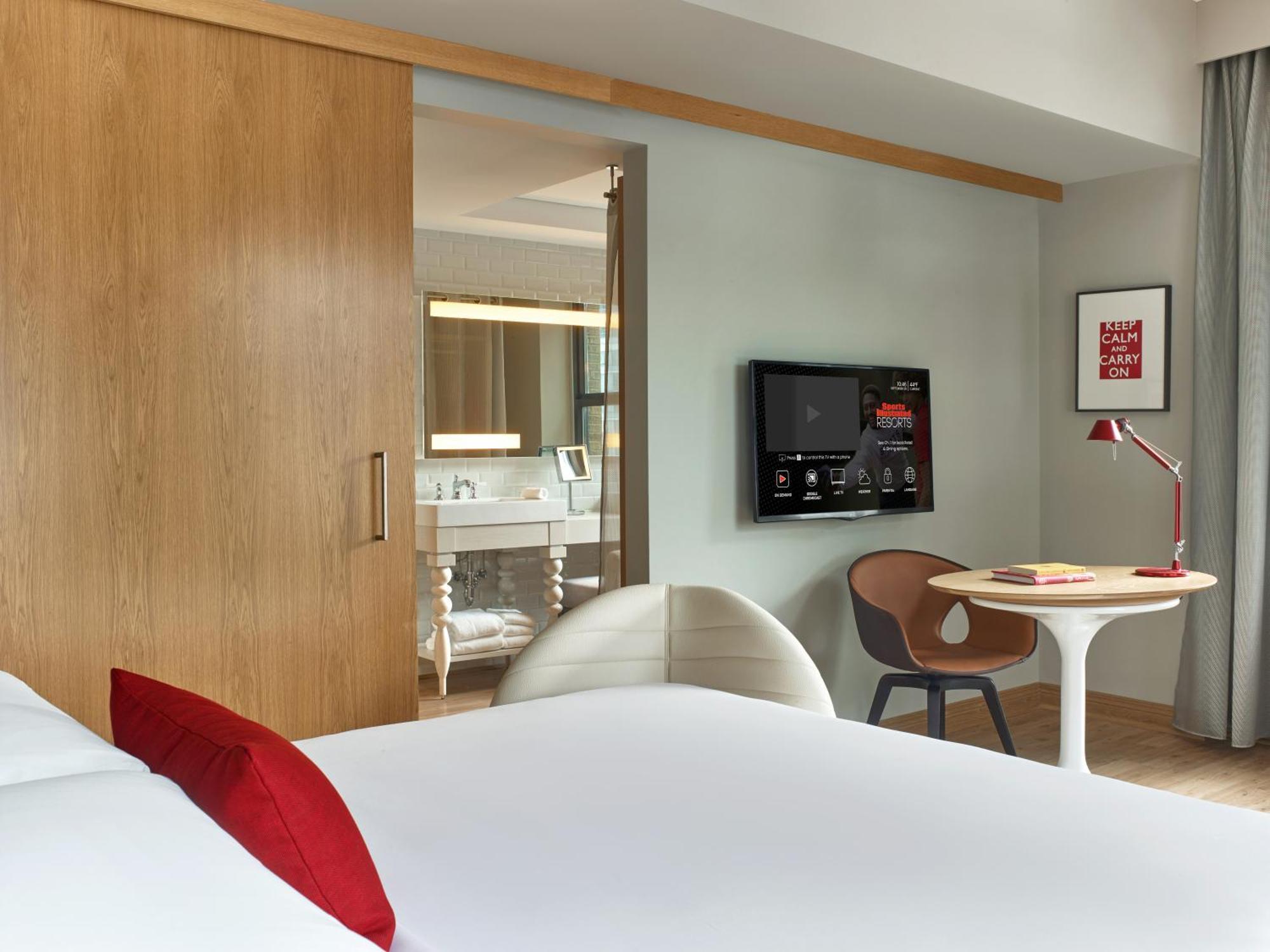 One-Bedroom Suite