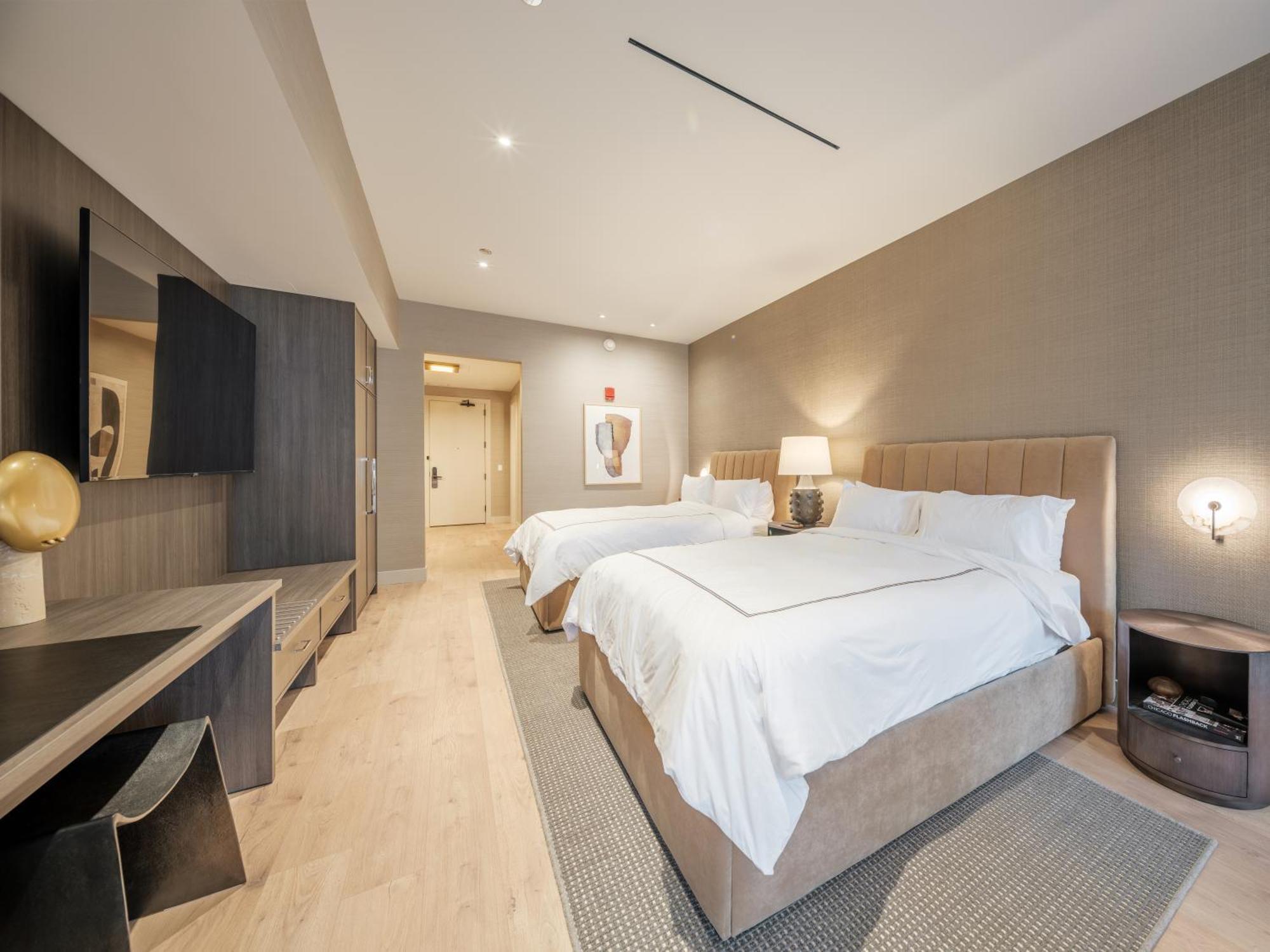Queen Room