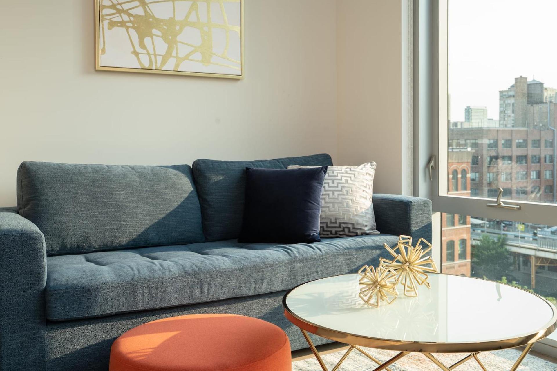 One-Bedroom Apartment Self Check Virtual Front Desk