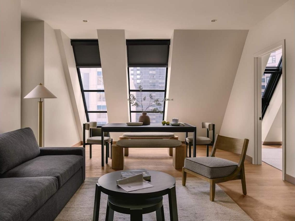 Accessible 3 Bedroom King Queen