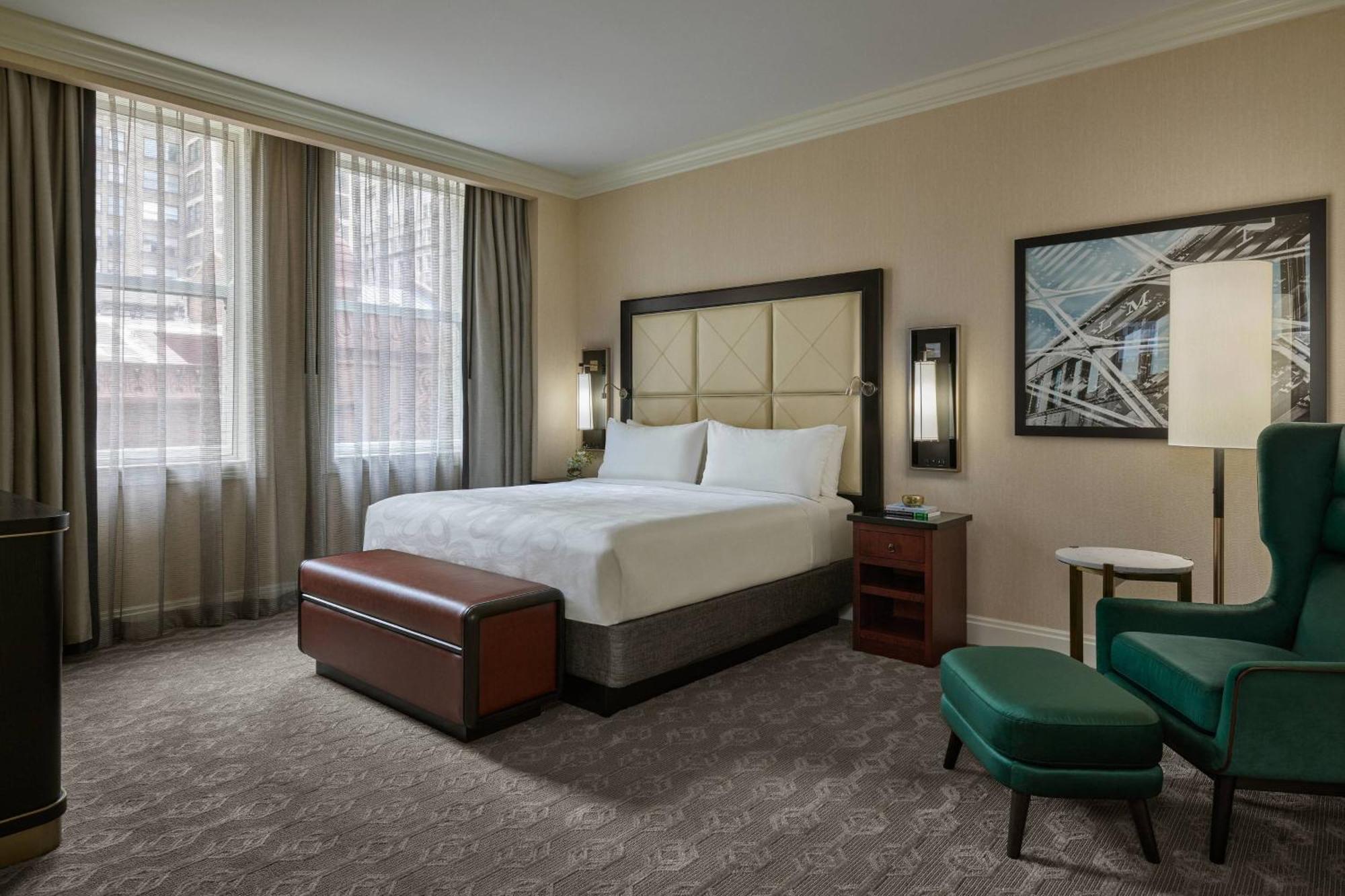 Luxury One-Bedroom Suite