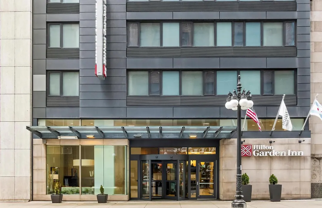 Hilton Garden Inn Chicago Downtown Riverwalk-1