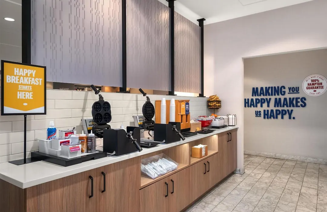 Hampton Inn Majestic Chicago Theatre District-1