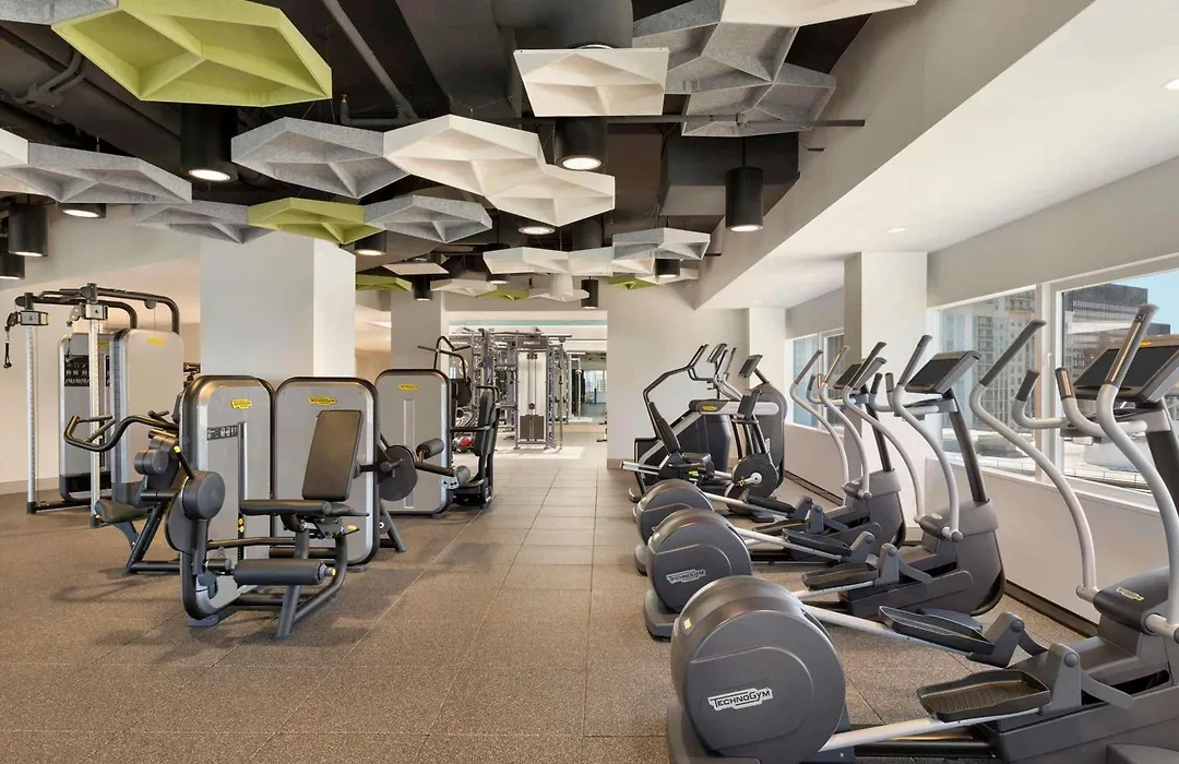 Swissotel Chicago-1