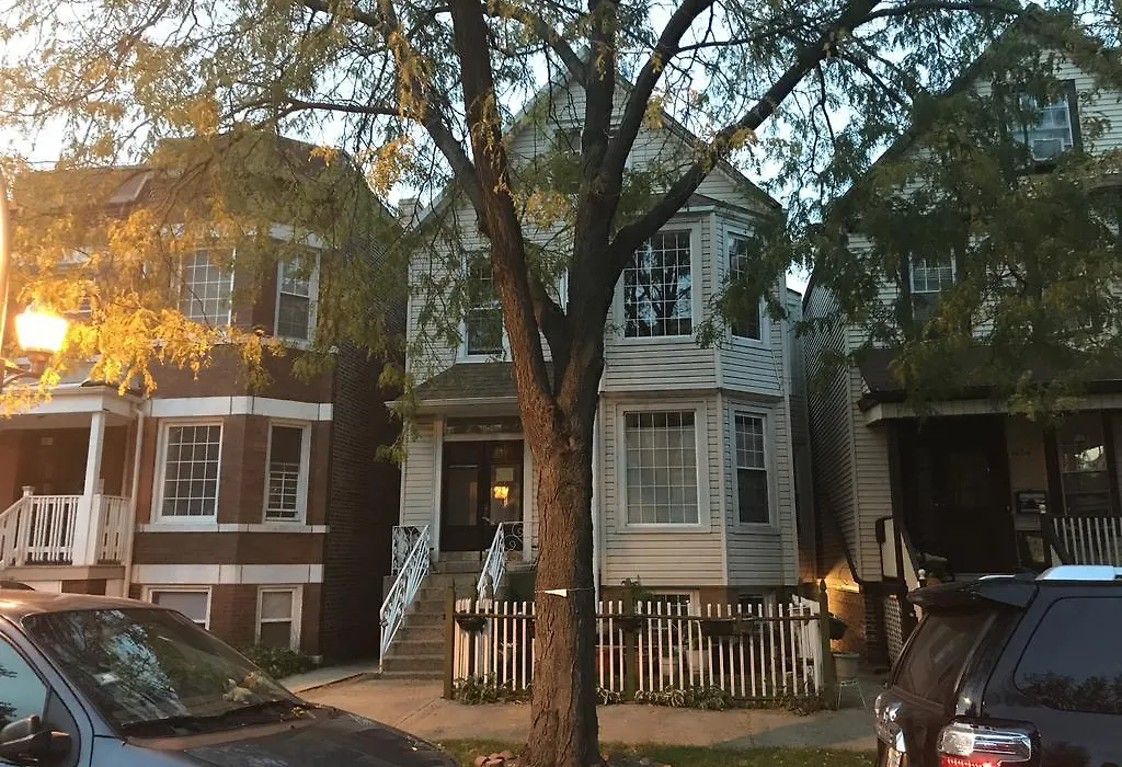 Hollywood Rentals Llc-1