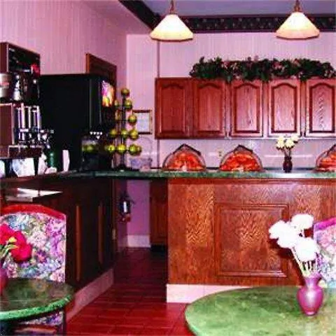 Inn At Lincoln Park-1