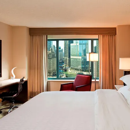Sheraton Grand Chicago Riverwalk-3
