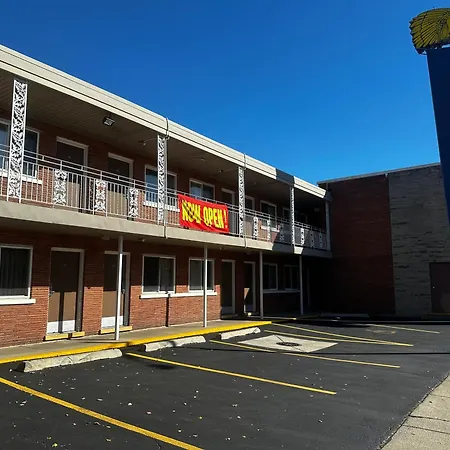 Apache Motel-2