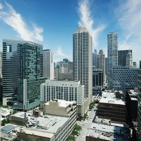 Springhill Suites Chicago Downtown/River North-2