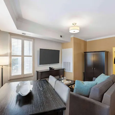 Best Western Plus Hawthorne Terrace Hotel-2