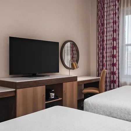 Hampton Inn Majestic Chicago Theatre District-2