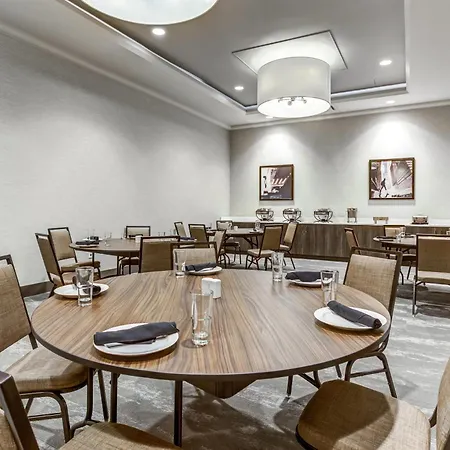 Cambria Hotel Chicago Loop - Theatre District-2