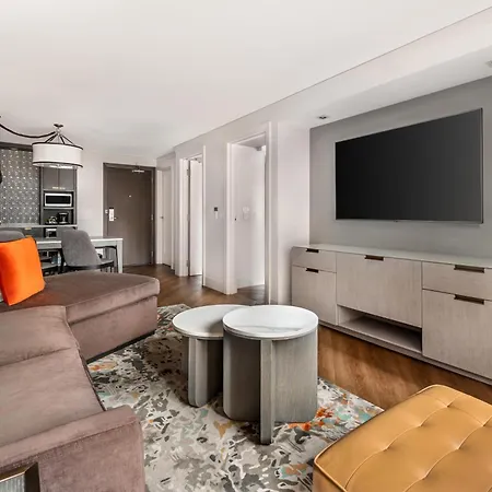 Hilton Grand Vacations Club Chicago Magnificent Mile-2