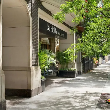Fairfield Inn And Suites Chicago Downtown/ Magnificent Mile-2