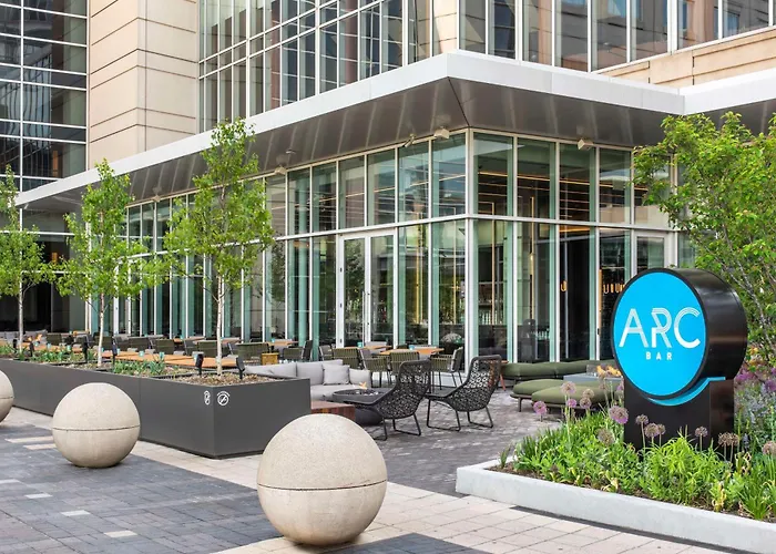 Hotels in ChicagoHyatt Regency Mccormick Place