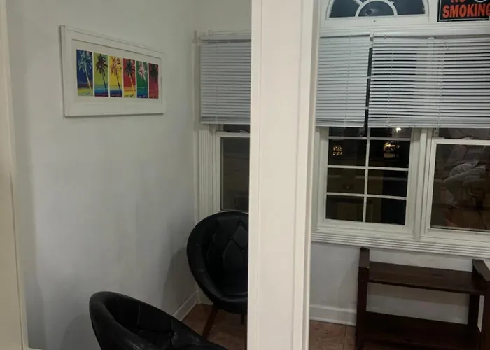 Hollywood Rentals Llc Chicago