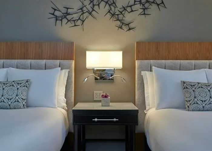 Loews Chicago Hotel