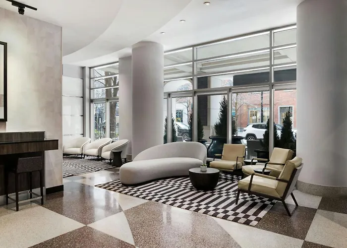 Fairfield Inn And Suites Chicago Downtown/ Magnificent Mile